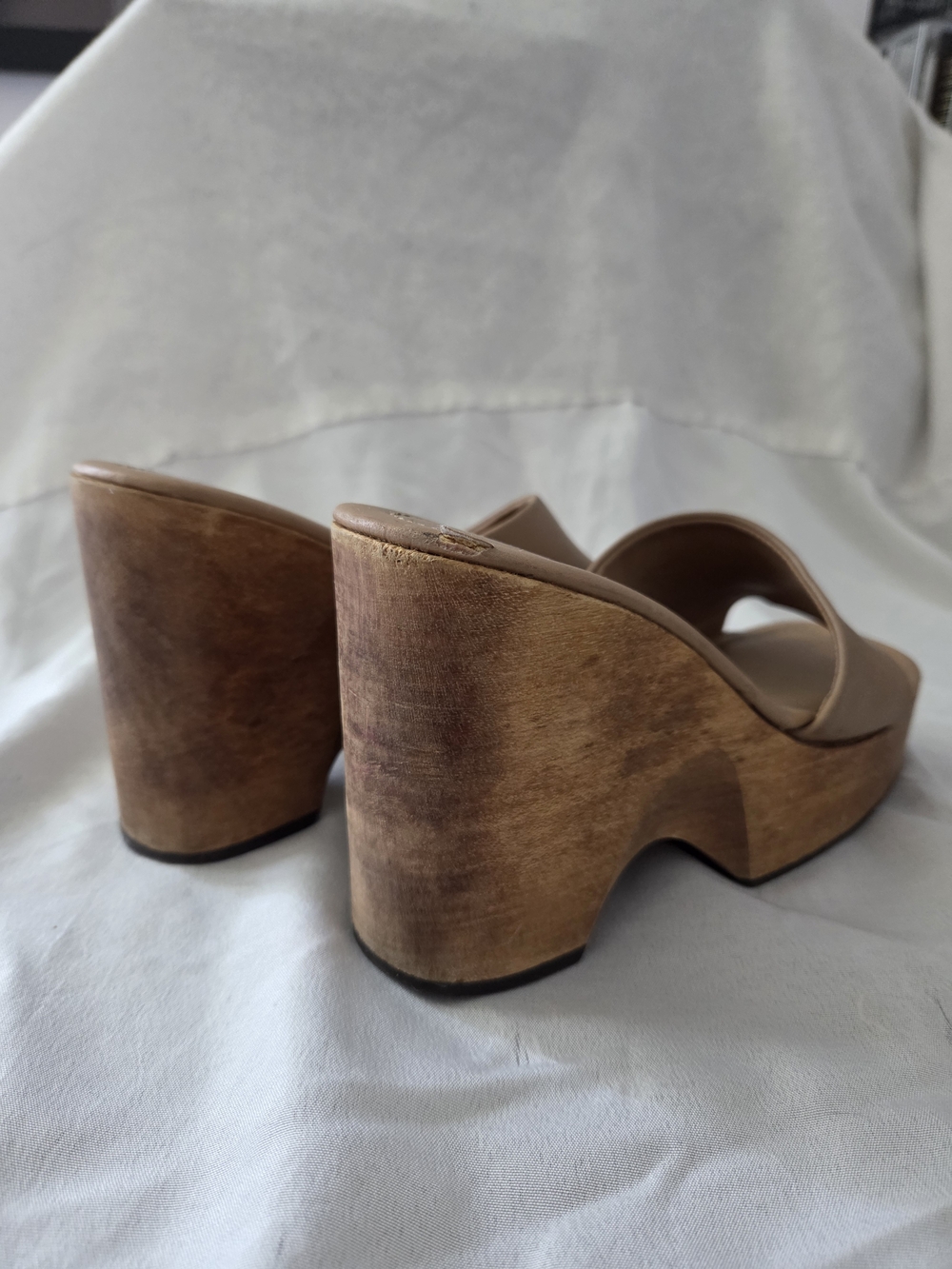 Bakers Taupe Platform Wedge Slide Clogs - Picture 3 of 9